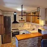 La Casa Del Arco