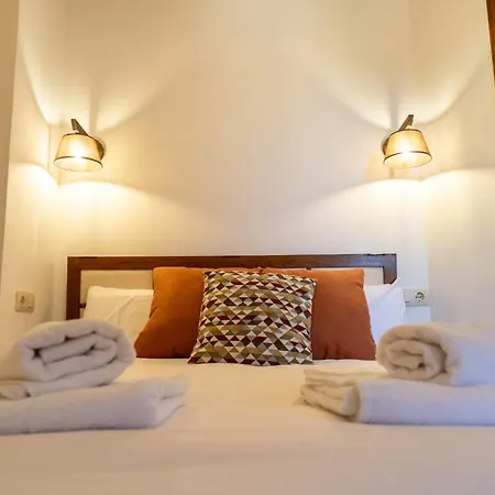 La Casa Del Arco Semesterbostad Añón