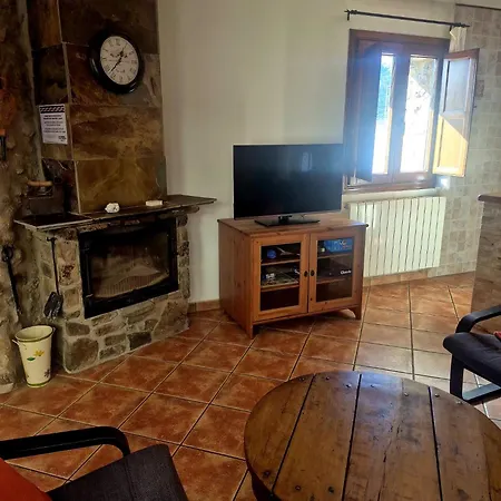La Casa Del Arco بيت للعطل Añón
